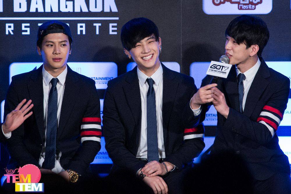 หนุ่มใสๆ GOT7