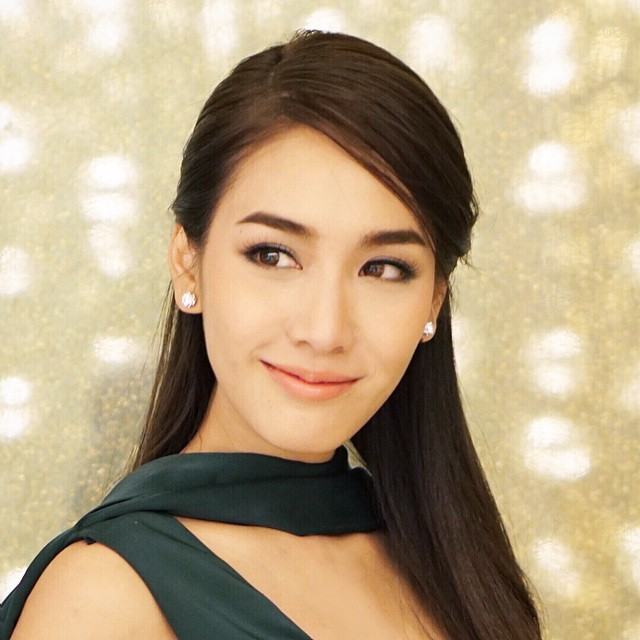 "มิน พีชญา" โกอินเตอร์ฮ่องกง Event visit Phoenix Satellite Television!!