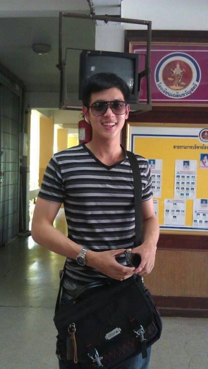 เจมส์ จิรายุ วัยละอ่อน