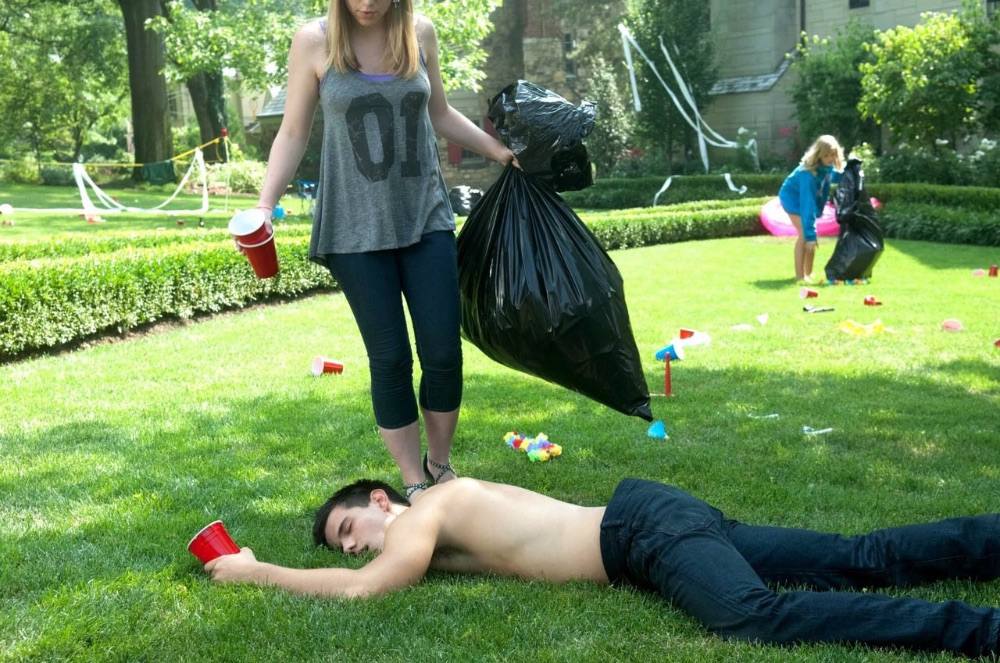 Taylor Lautnet in Abduction