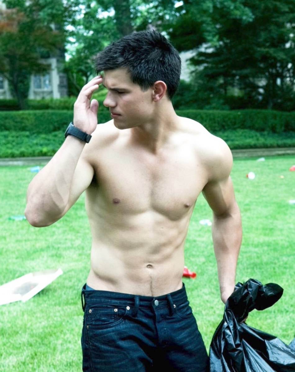 Taylor Lautnet in Abduction