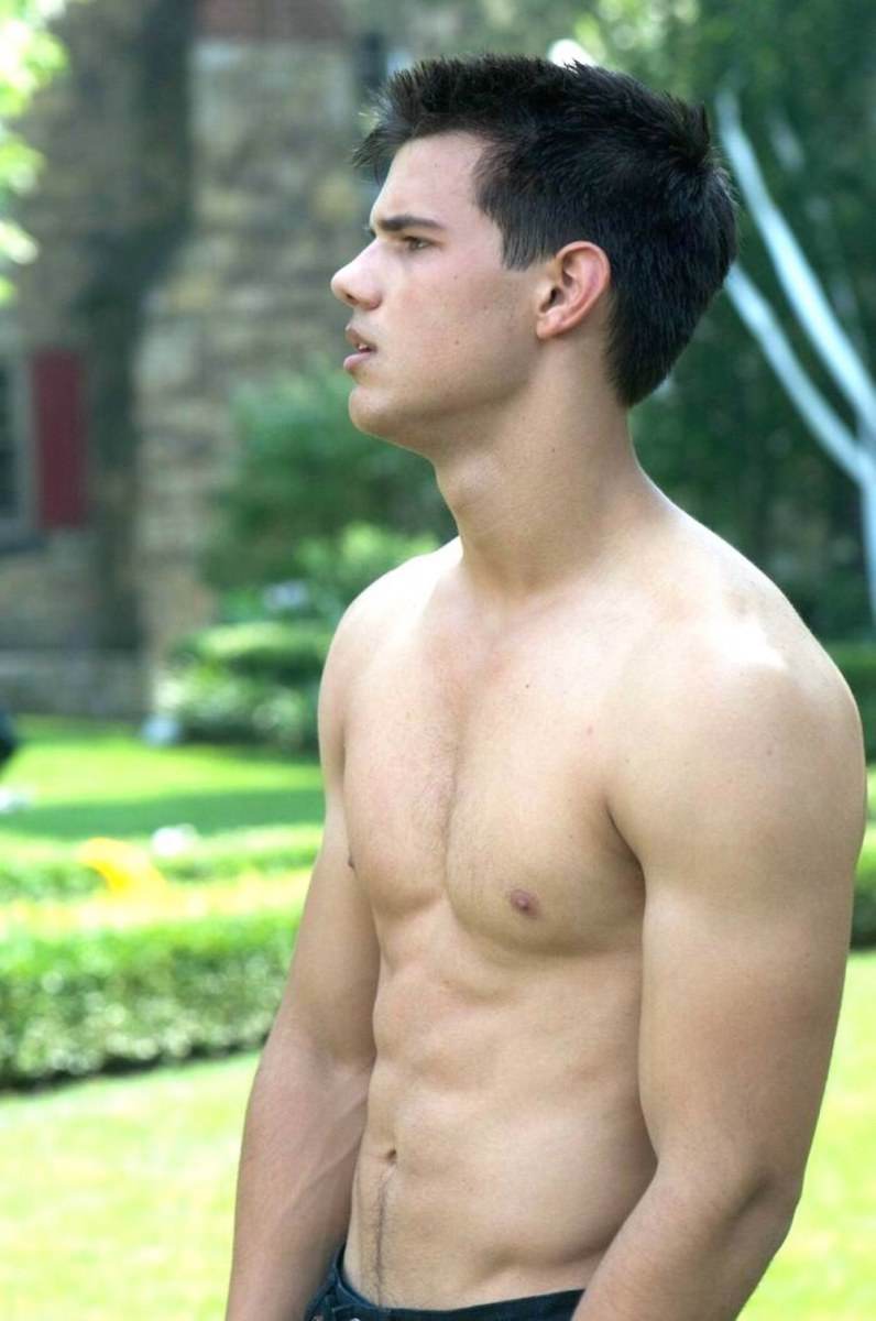 Taylor Lautnet in Abduction