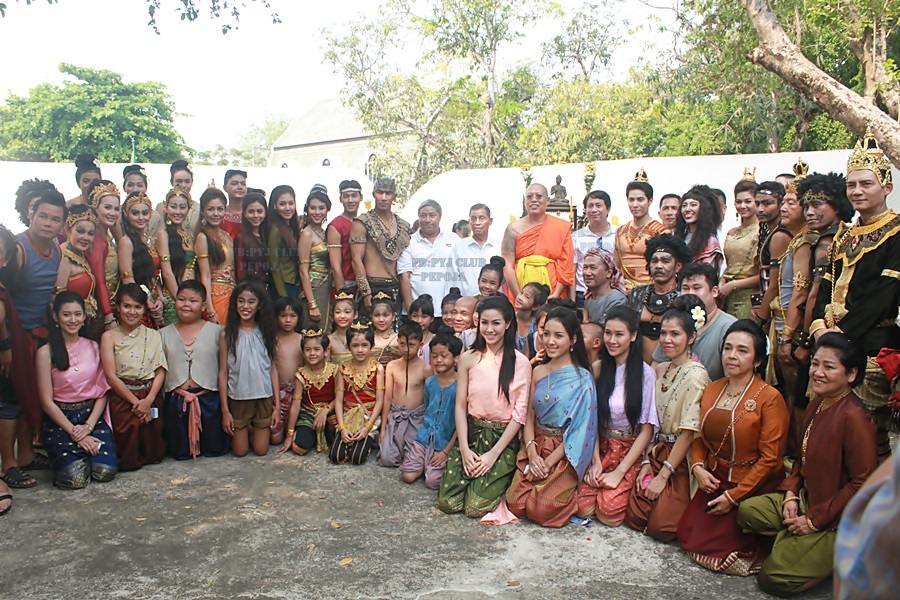 ช่อง 7 จัดเต็ม นำทีมนักเเสดงบวงสรวง ละครพื้นบ้าน แก้วหน้าม้า ไกรทอง สังข์ทอง 3 เรื่อง 3 รส!!