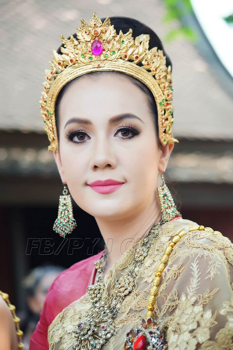 ช่อง 7 จัดเต็ม นำทีมนักเเสดงบวงสรวง ละครพื้นบ้าน แก้วหน้าม้า ไกรทอง สังข์ทอง 3 เรื่อง 3 รส!!