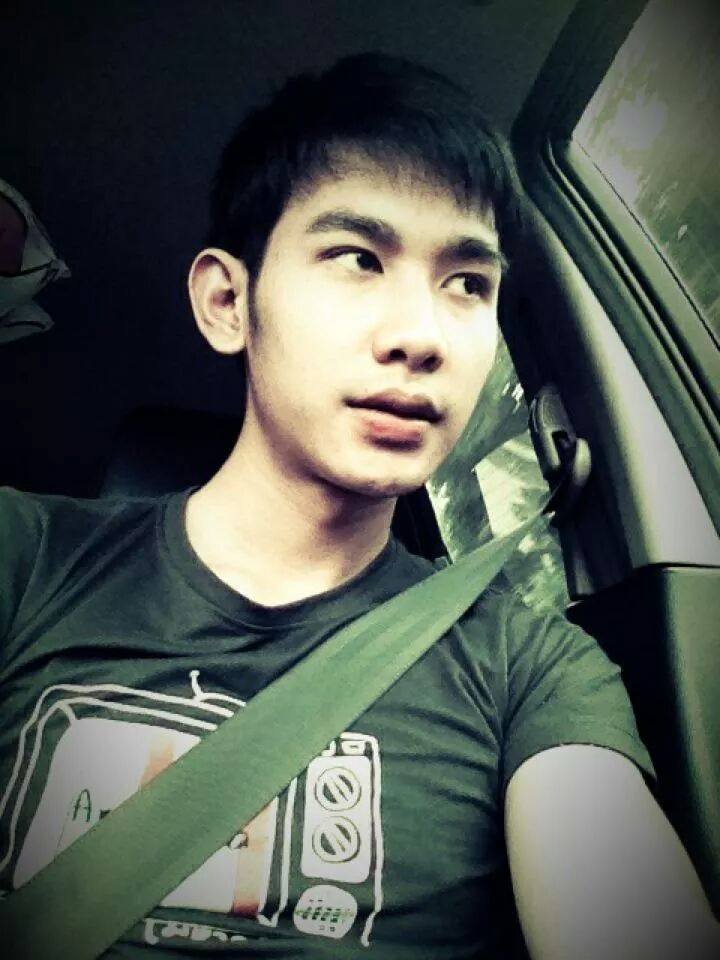 ภูผา วันเฉลิม