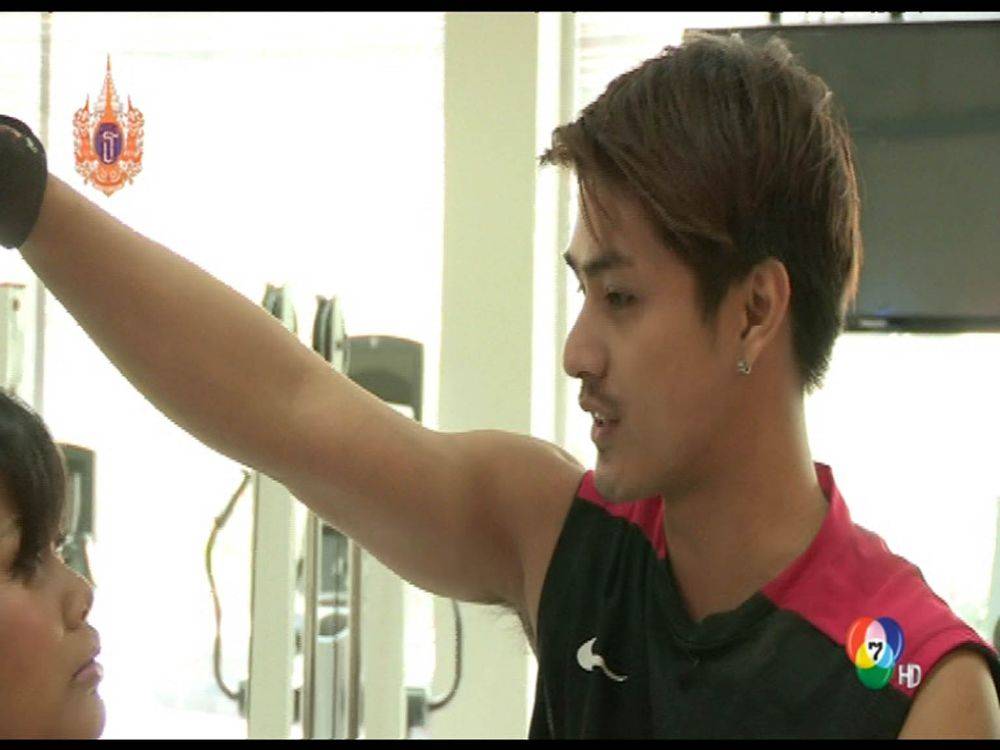 เขต ธาราเขต.ถอดเสื้อออกกำลังกาย เห็นแล้ว จุด จุด
