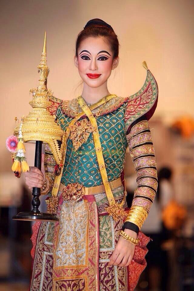 แนน ณัฐปภัสร์ พิพิธกุล ดาวนาฏศิลป์