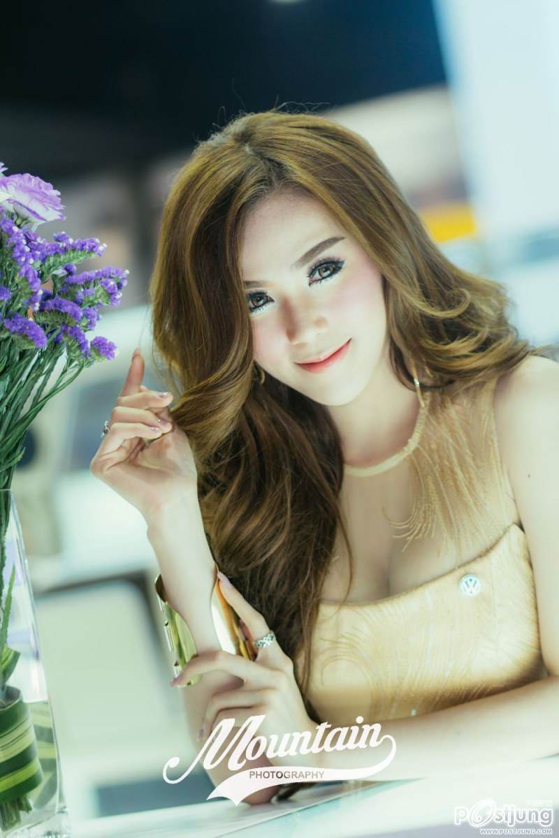 รวมภาพพริตตี้ Motor Show 2015 by Mountain Photography