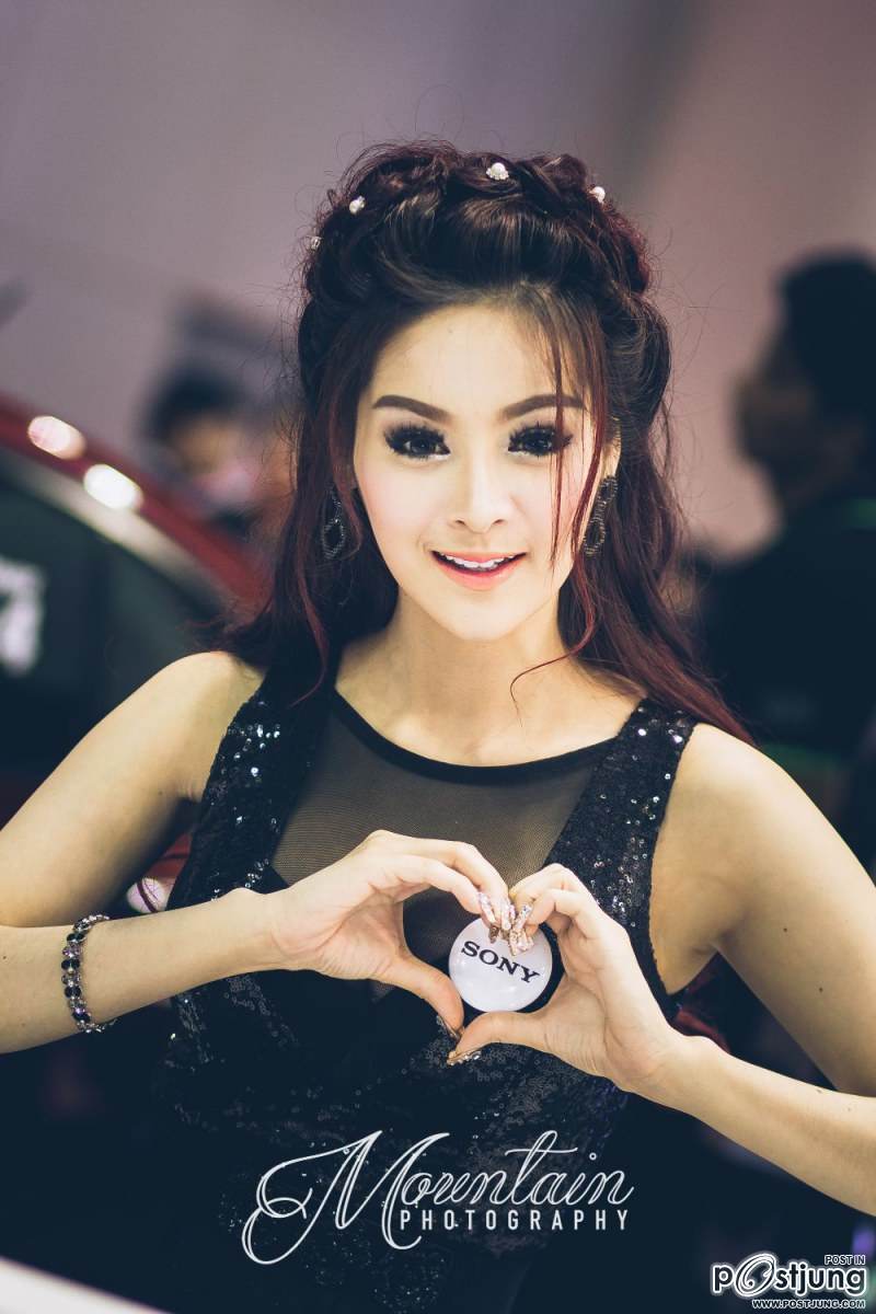รวมภาพพริตตี้ Motor Show 2015 by Mountain Photography