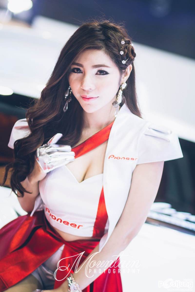 รวมภาพพริตตี้ Motor Show 2015 by Mountain Photography