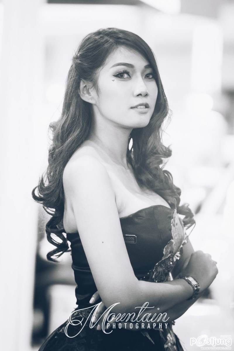 รวมภาพพริตตี้ Motor Show 2015 by Mountain Photography