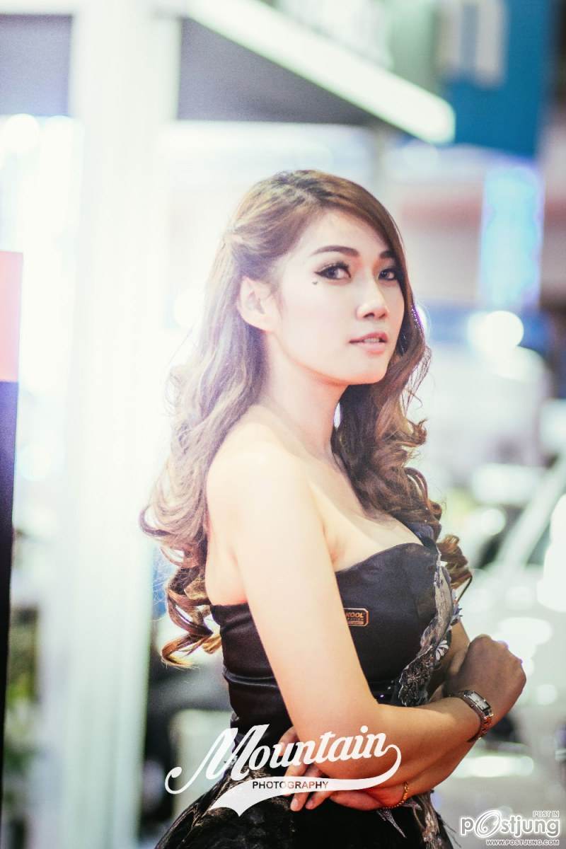 รวมภาพพริตตี้ Motor Show 2015 by Mountain Photography