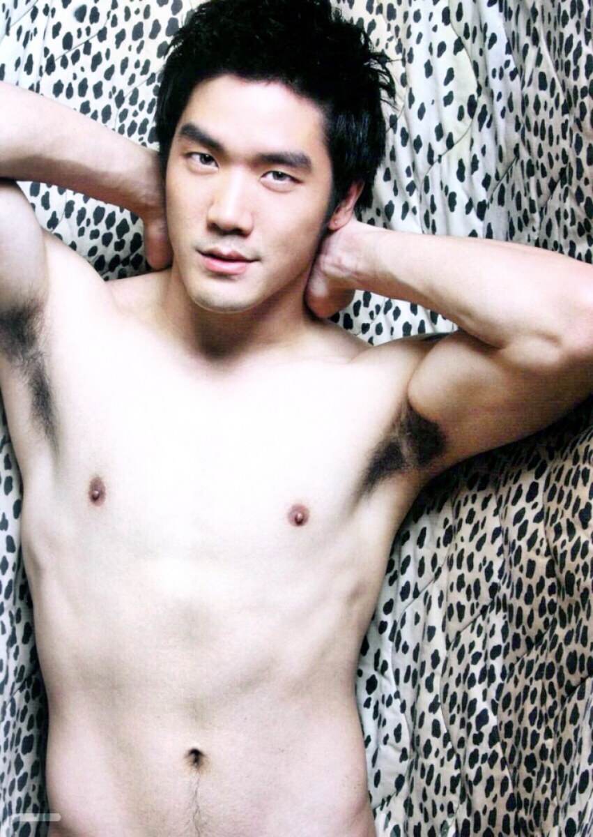 ตั้ม อดุล เจริญรัศมีเกียรติ