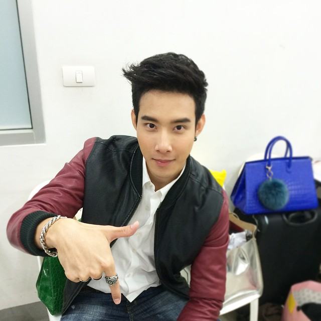 เมฆ จุติ