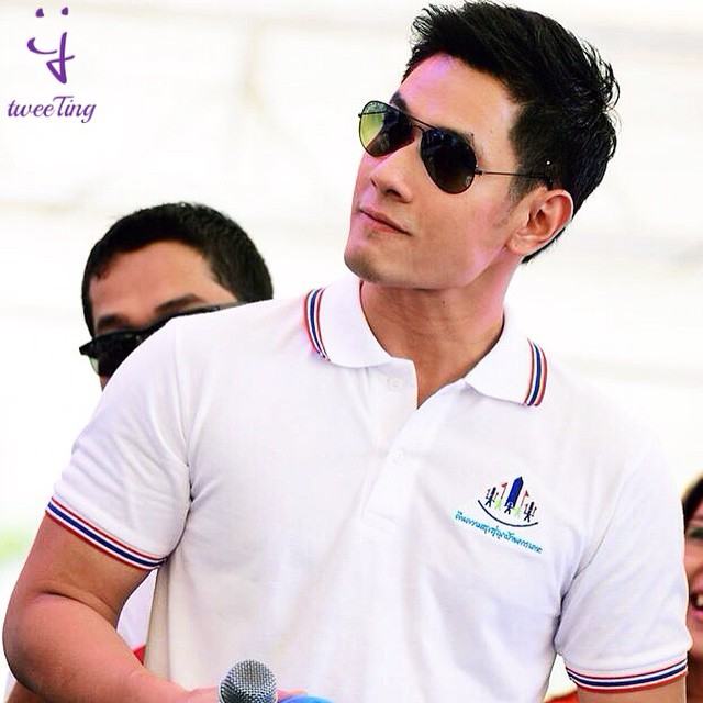 อ๋อม อรรคพันธ์