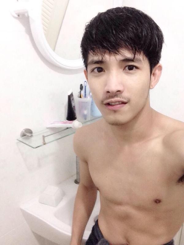 ละอ่อน @ Twitter