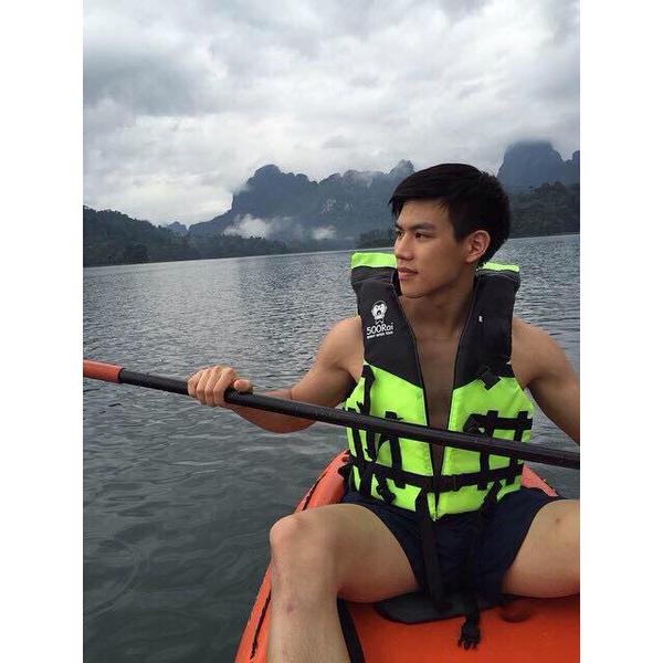 ละอ่อน @ Twitter4