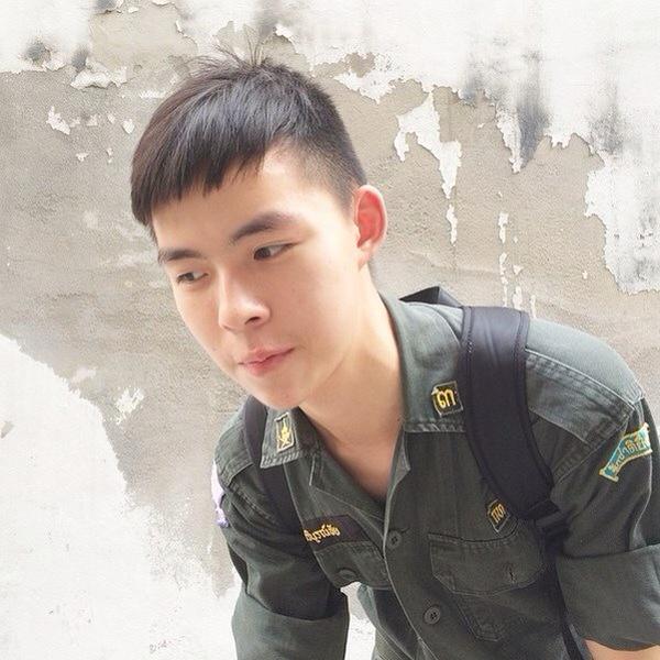 ละอ่อน @ Twitter4