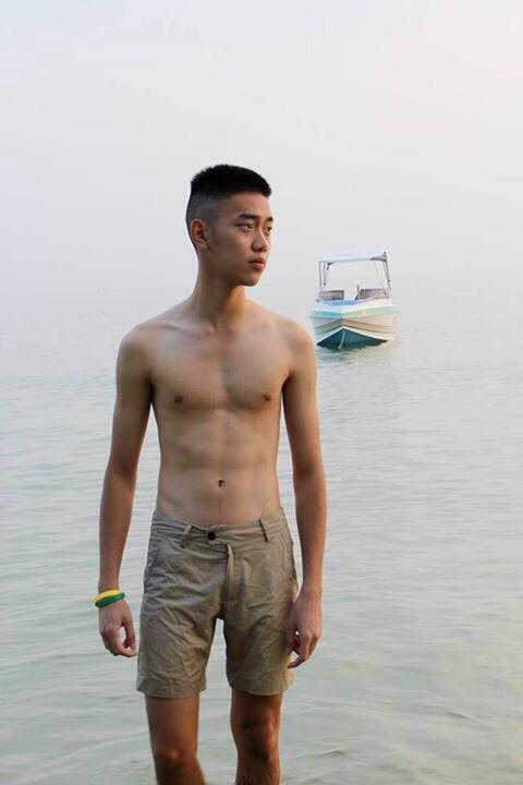 ละอ่อน @ Twitter8