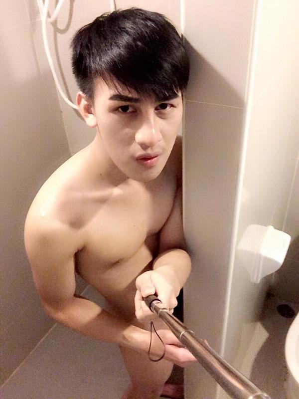 หวิว @Twitter2
