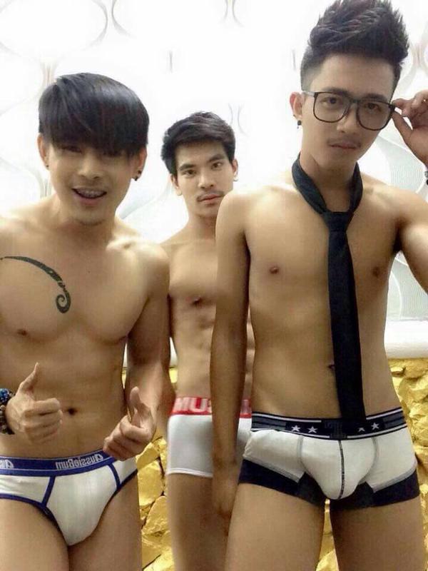 หวิว @Twitter2