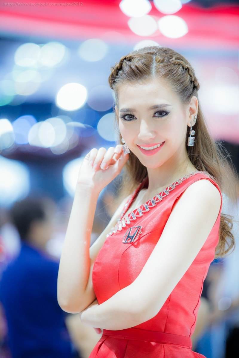 พริตตี้มอเตอร์โชว์