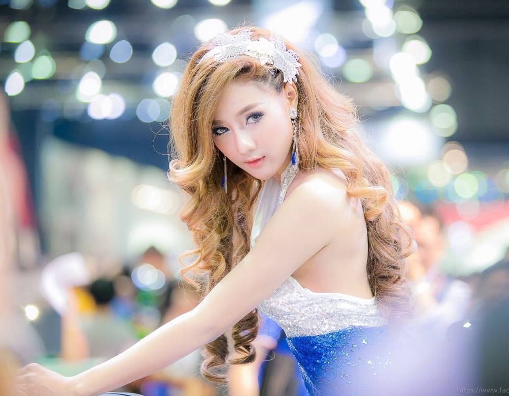 พริตตี้มอเตอร์โชว์
