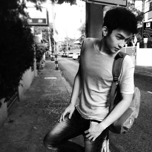 โหน ธนากร ศรีบรรจง