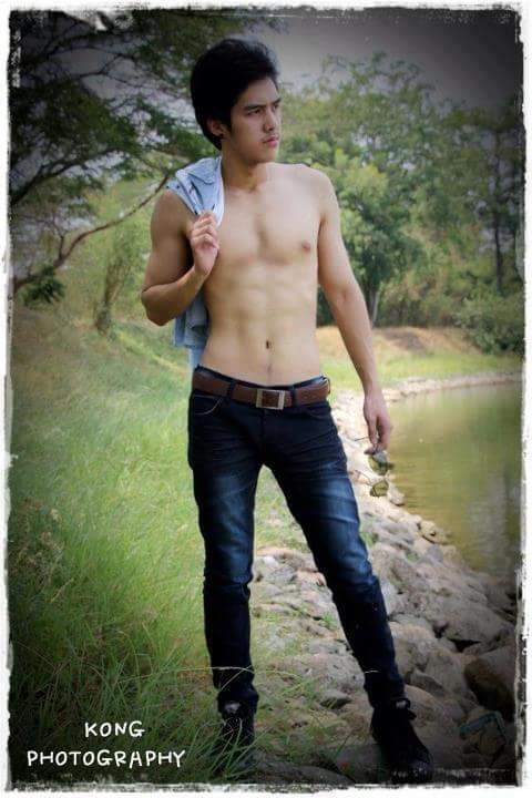 หลากสไตล์ หลายอารมณ์ @ Twitter 6