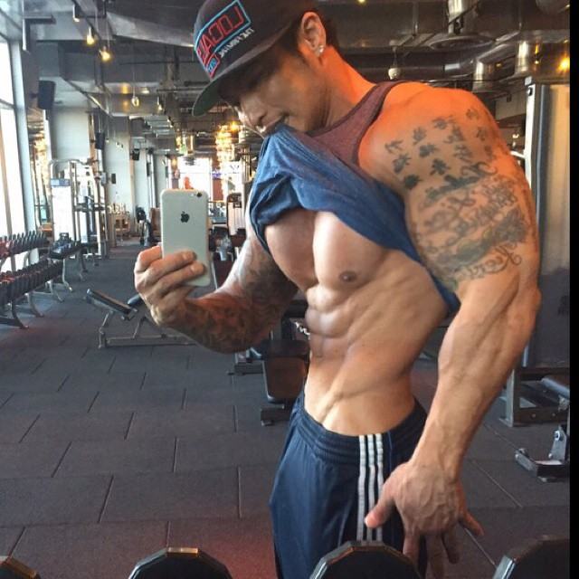 Men selfie