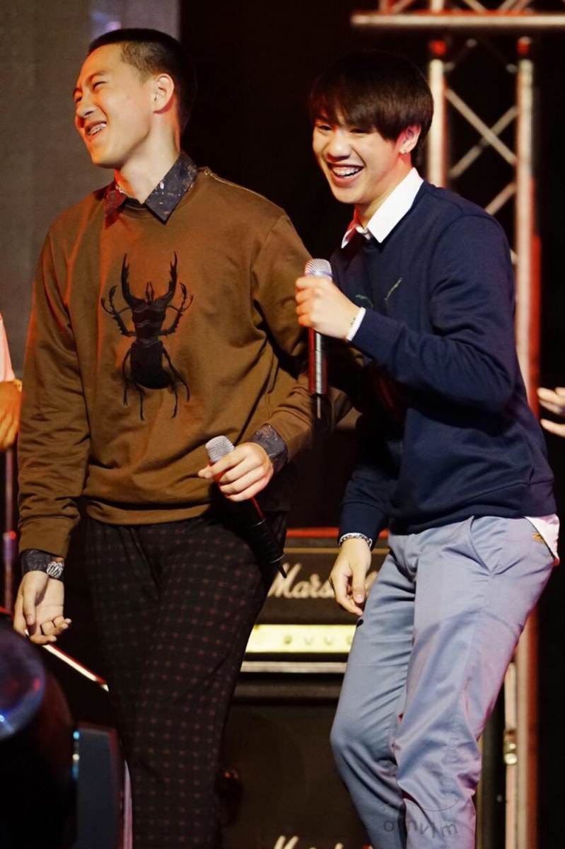 แค่สองคน