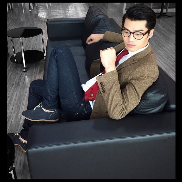 Sunterry พิธีกรรายการ Entertainment Now