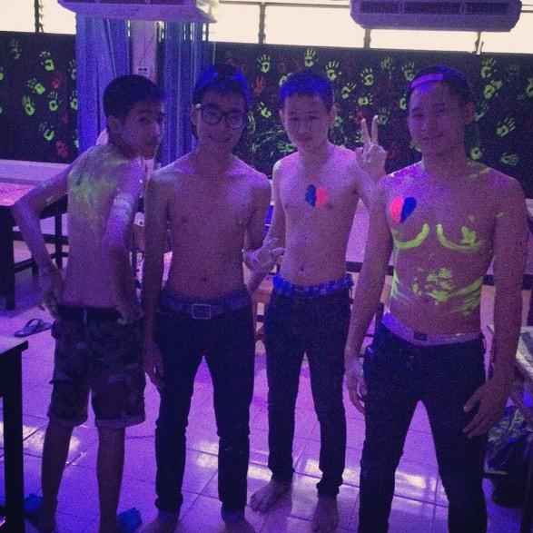 ต่อแถวรับยาอายุยืนค่ะ