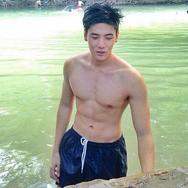 ต่อแถวรับยาอายุยืนค่ะ
