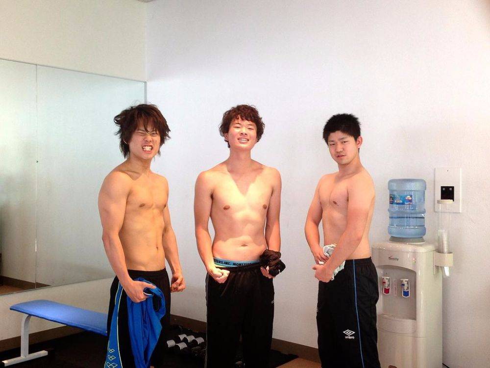 ต่อแถวรับยาอายุยืนค่ะ