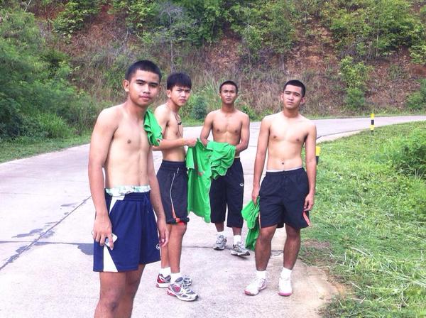 ป้าพาแตก