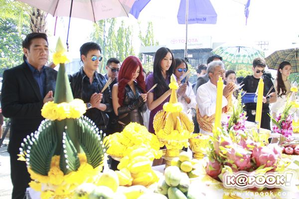 "วิน ธาวิน" หวนรับละคร "นางเหยี่ยวรัตติกาล" ในรอบ 4 ปี ประกบ "จั๊กจั่น" พร้อมนำทีมนักเเสดงคับคั่งบวงสรวง