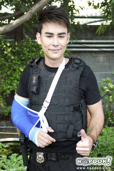 "วิน ธาวิน" หวนรับละคร "นางเหยี่ยวรัตติกาล" ในรอบ 4 ปี ประกบ "จั๊กจั่น" พร้อมนำทีมนักเเสดงคับคั่งบวงสรวง
