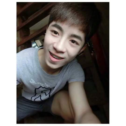 หนุ่มๆ น่ารัก น่ากอด ฟินๆ ><