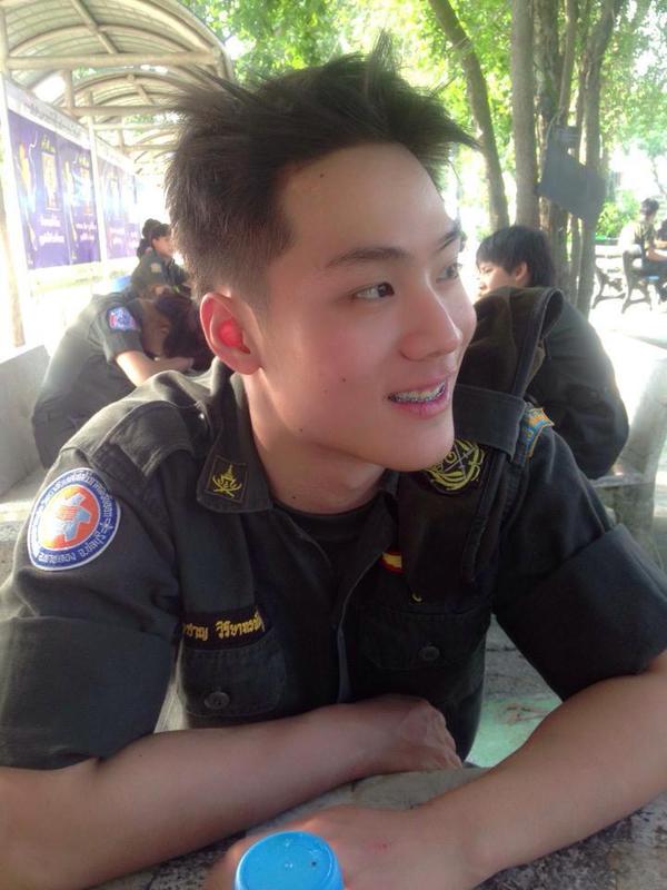 แซบรับวันหยุด