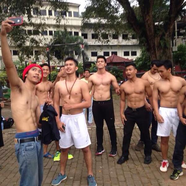 แซบรับวันหยุด 2