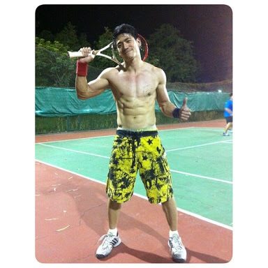 เต้ นันทศัย