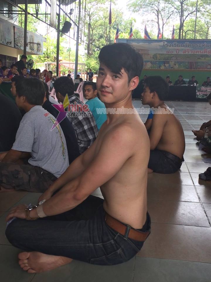 "มาริโอ้" จับใบดำ-ใบแดง