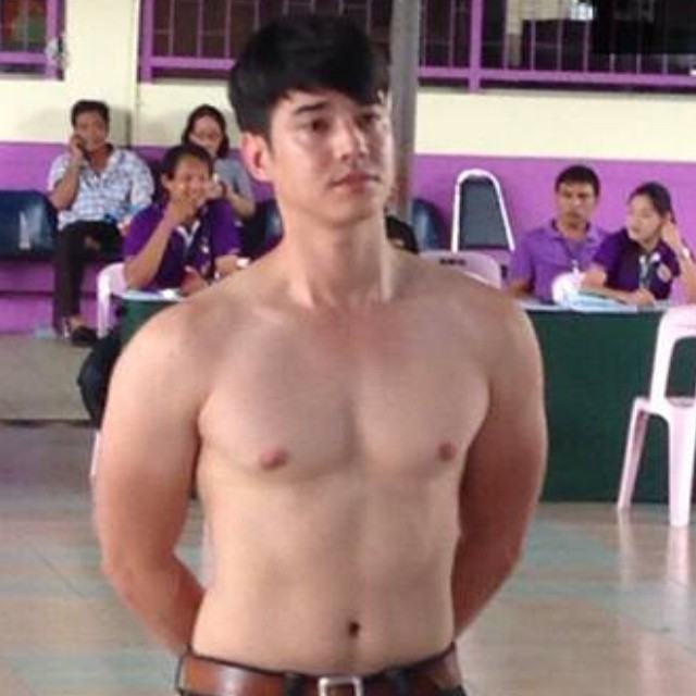 "มาริโอ้" จับใบดำ-ใบแดง