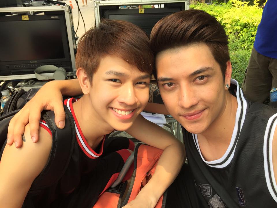รวมหนุ่มแซ่บๆ จากกองถ่าย ภาพยนตร์เรื่อง "คืนนั้น"