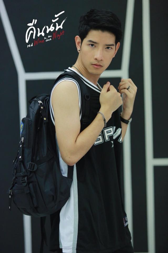 รวมหนุ่มแซ่บๆ จากกองถ่าย ภาพยนตร์เรื่อง "คืนนั้น"