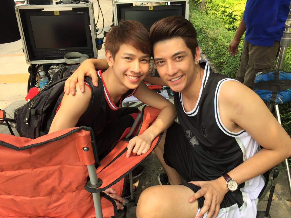 รวมหนุ่มแซ่บๆ จากกองถ่าย ภาพยนตร์เรื่อง "คืนนั้น"