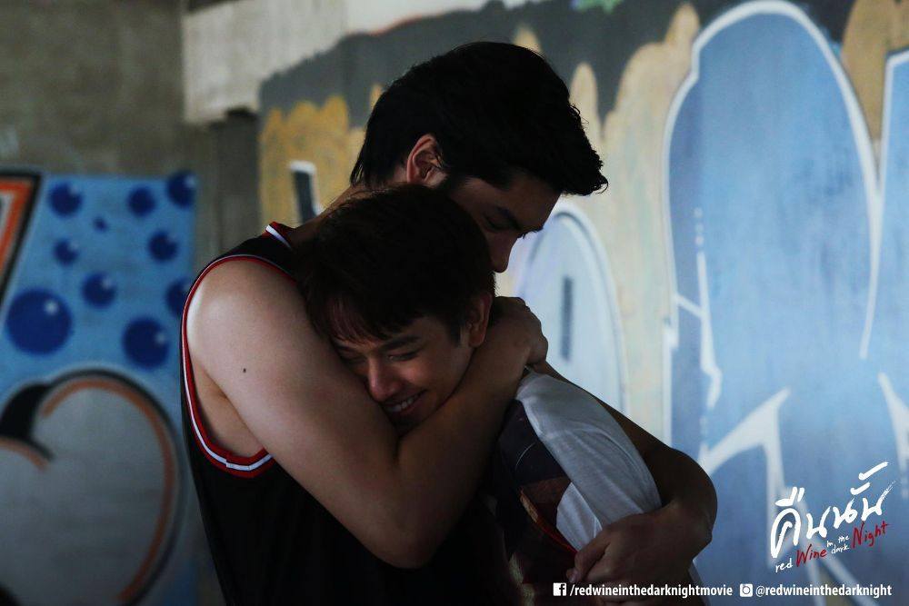 รวมหนุ่มแซ่บๆ จากกองถ่าย ภาพยนตร์เรื่อง "คืนนั้น"