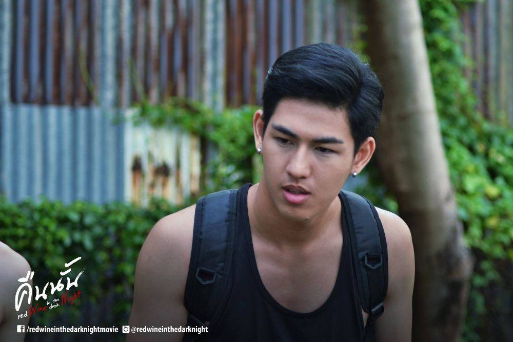 รวมหนุ่มแซ่บๆ จากกองถ่าย ภาพยนตร์เรื่อง "คืนนั้น"
