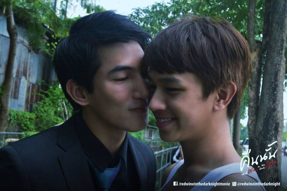รวมหนุ่มแซ่บๆ จากกองถ่าย ภาพยนตร์เรื่อง "คืนนั้น"